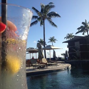 Meet your Posher, Joy