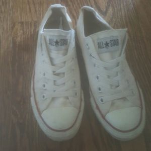 White converse sneakers