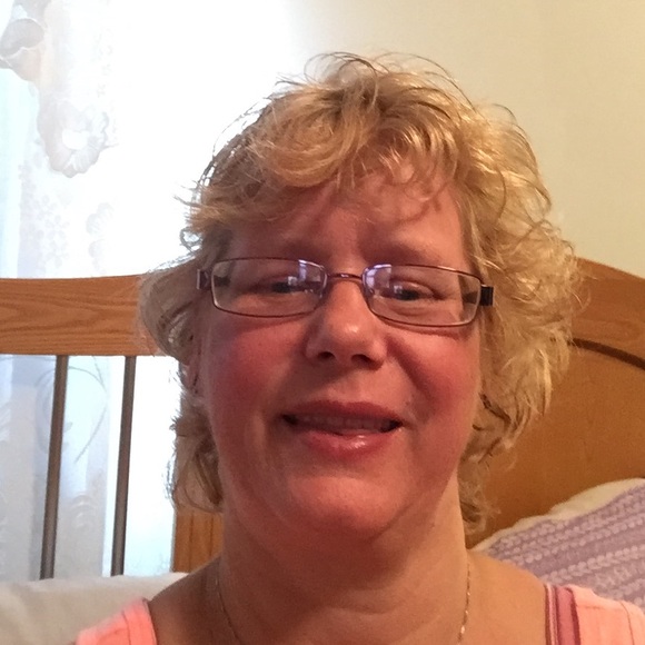 Meet your Posher, Robin - Picture 1 of 1