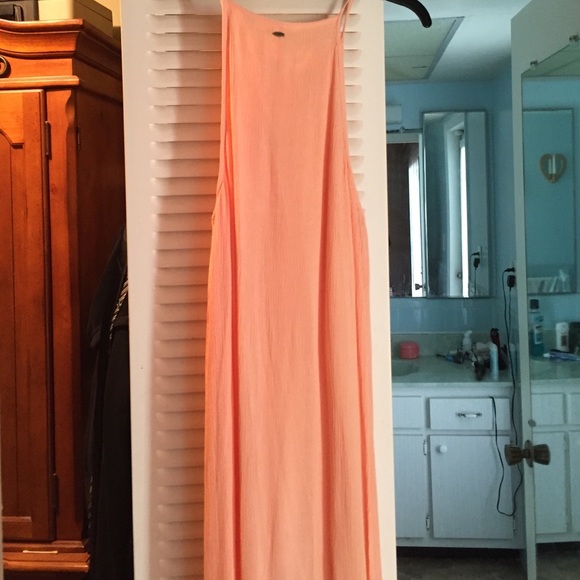 Dress - Picture 3 of 4