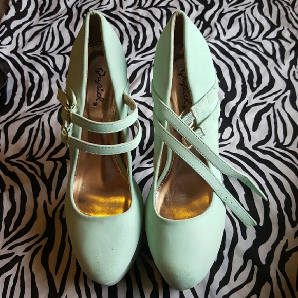 Mint Green Qupid Heels