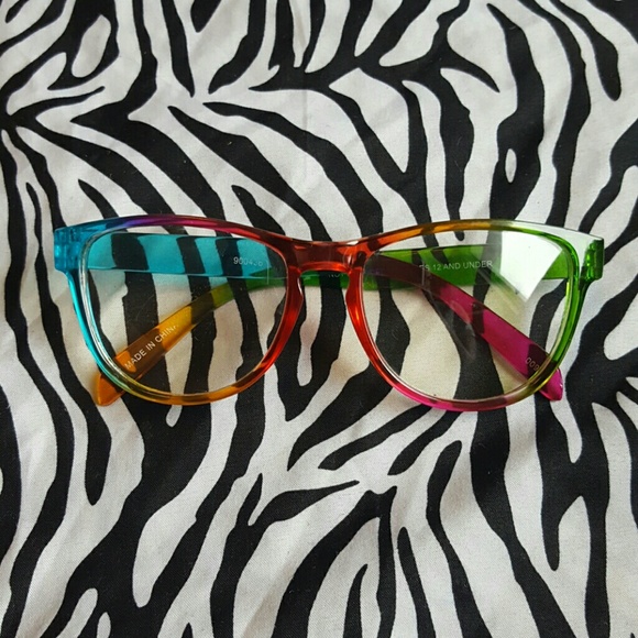 Multi color glasses