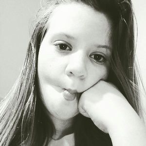 Meet your Posher, Carly