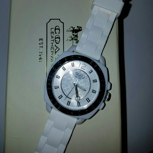 Authentic coach watch. Iso any in this style. - Picture 1 of 3