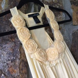 Yellow rosette embellished ruched tank