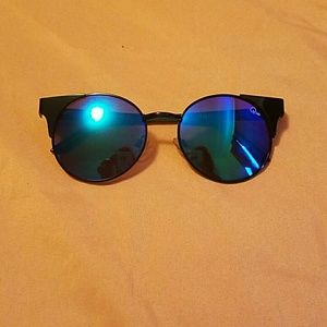 Quay Asha sunnies