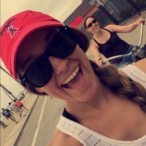 Meet your Posher, Elisabeth