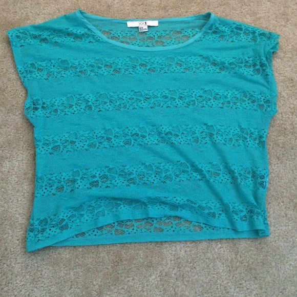 Crop top flowy real top
