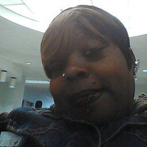 Meet your Posher, Felicia