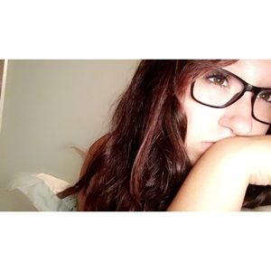 Meet your Posher, Annalee