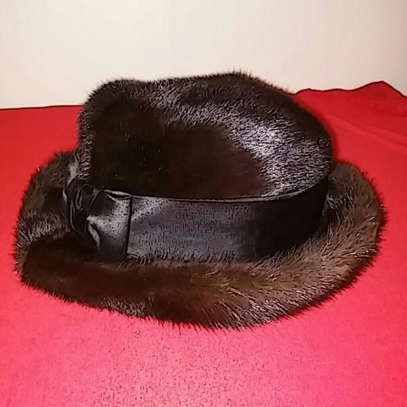BURCHAYS bucket style MINK hat with ribbon and bow