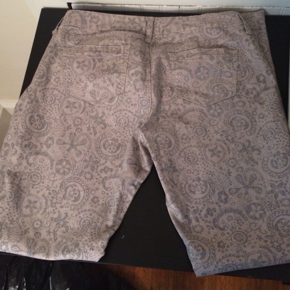 Printed pants