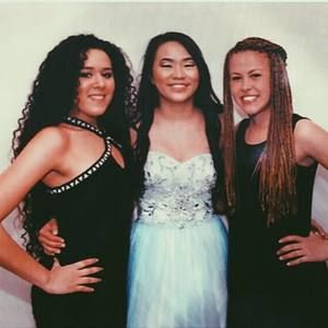 Meet your Posher, Liana