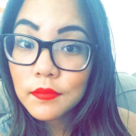 Meet your Posher, Jennafer - Picture 1 of 1