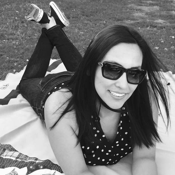 Meet your Posher, Stacy - Picture 1 of 1