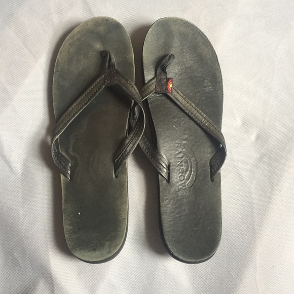 ** RAINBOW ** flip flops!