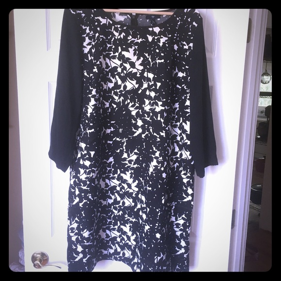 Shift dress with beautiful pattern