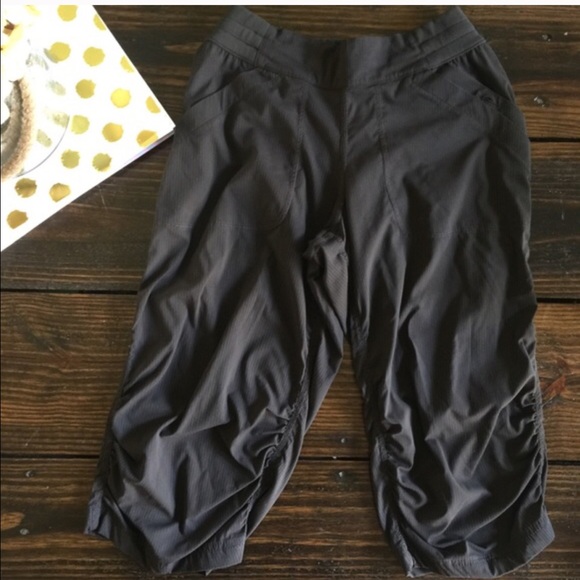 lululemon athletica Pants - Lululemon Studio style crops