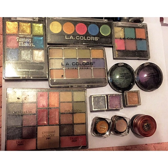 ❤️HUGE MAKEUP/BEAUTY BUNDLE❤️ 43 PIECES!! - Picture 2 of 4