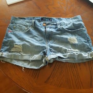 Levis jean shorts