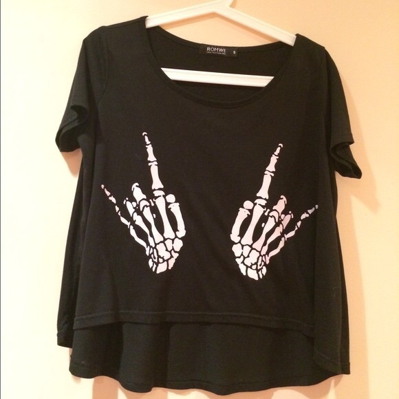 Romwe Skeleton Hands top