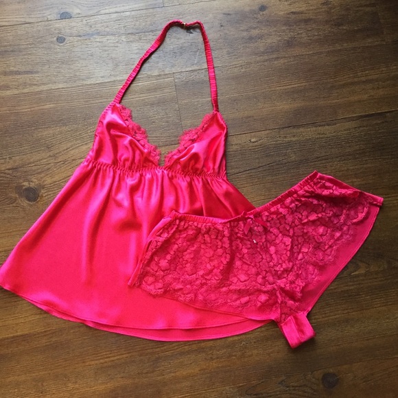 Victoria Secret baby doll and lace shorts - Picture 1 of 4