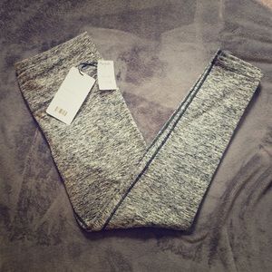 NWT fleece line leggings