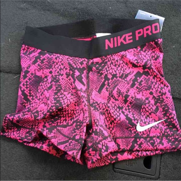 Nike pro spandex