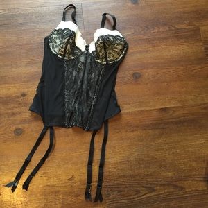 Victoria Secret black and ivory lace bustier