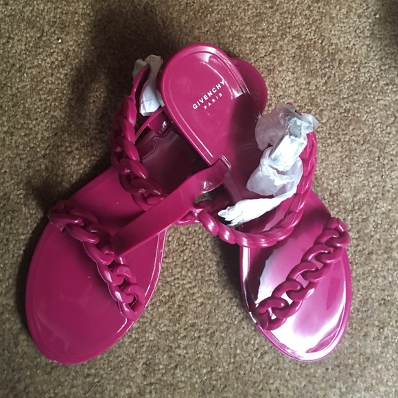 ⛔️reserved for mrsshineb ⛔️ Givenchy chain sandal