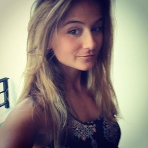 Meet your Posher, Brianna