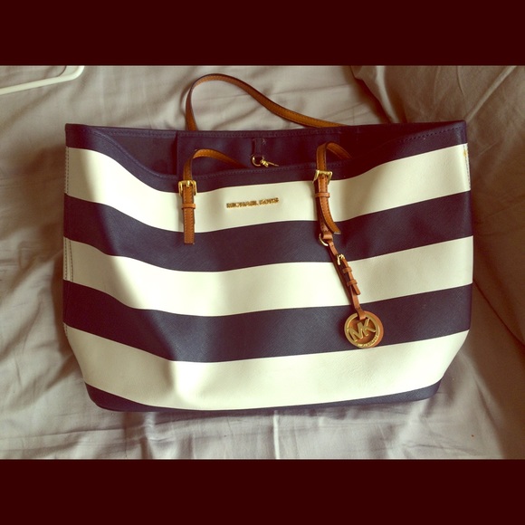 Michael Kors tote