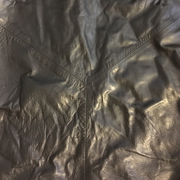 Genuine Leather Vintage Skirt - Picture 3 of 3