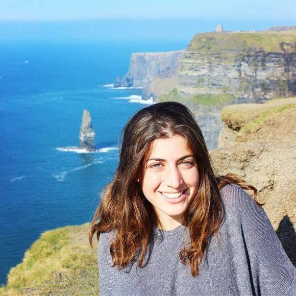 Meet your Posher, Jenna