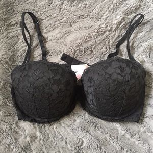 PINK Victoria's Secret bra