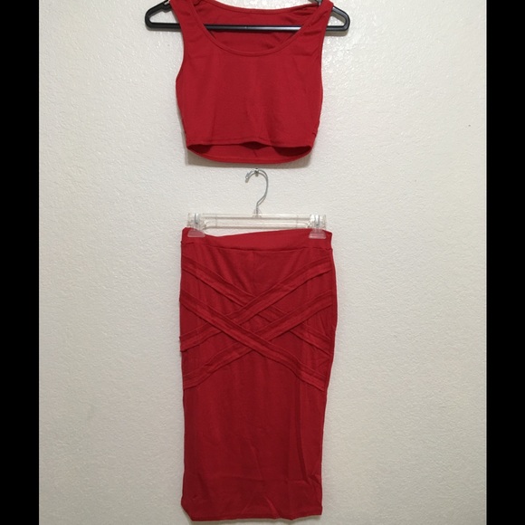 Two piece Red Gorgeous Cotton Dress - Picture 2 of 4