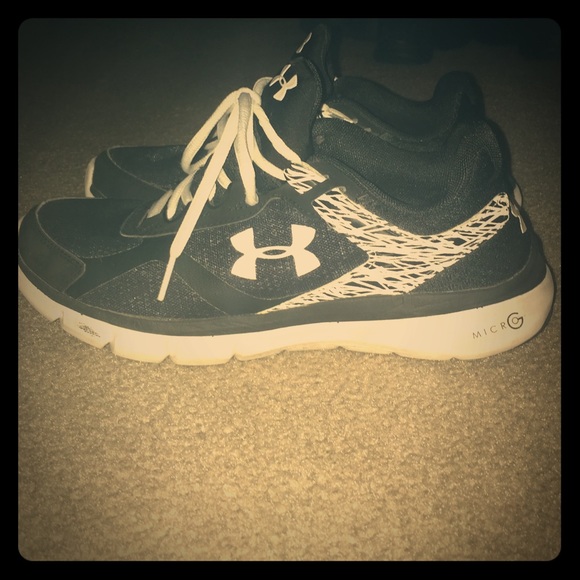 Under armour women's running shoes