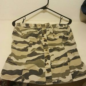 Camouflage print tube top