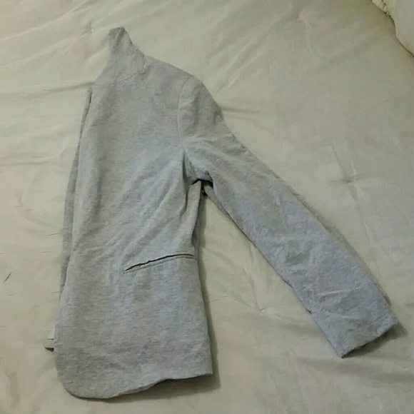 Zara Basic - Picture 3 of 4