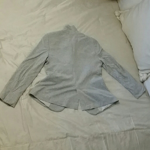 Zara Basic - Picture 4 of 4