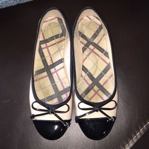 Adorable Sperry Top Sliders