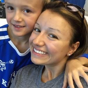 Meet your Posher, Jennifer