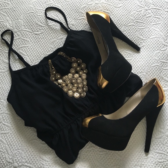 (SOLD) Black and Gold JustFab Heels (Katura)