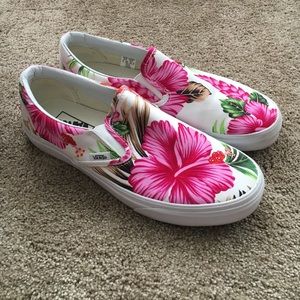 Hawaiian print vans