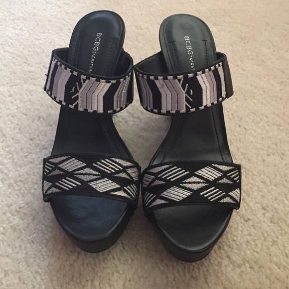 BCBGeneration Wedge Sandal - Picture 2 of 4