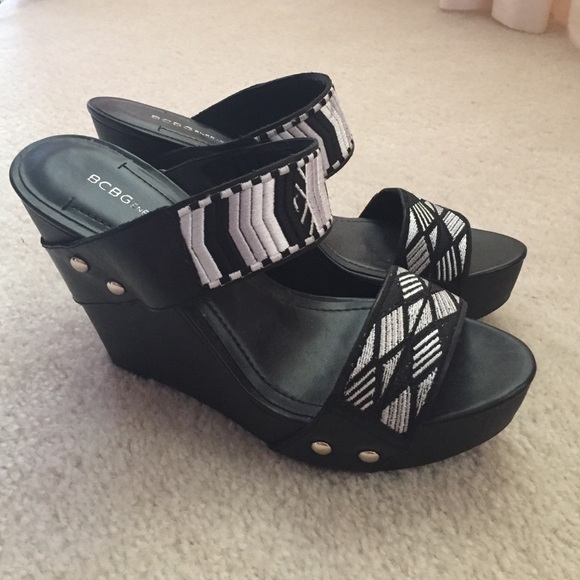 BCBGeneration Wedge Sandal - Picture 3 of 4
