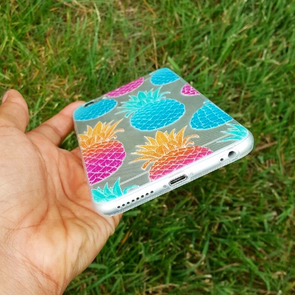 🍍New Multi-Color Pineapple iPhone 6 Case🍍 - Picture 2 of 3