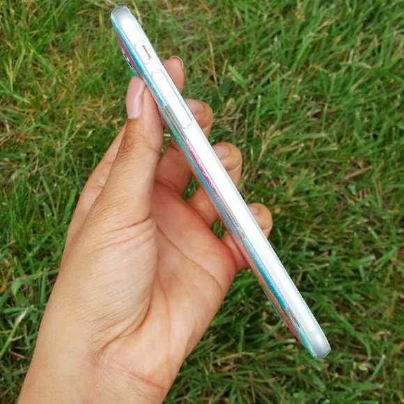 🍍New Multi-Color Pineapple iPhone 6 Case🍍 - Picture 3 of 3