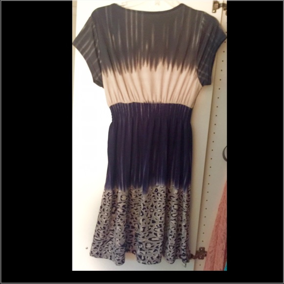 Cute summer dress - Picture 2 of 4