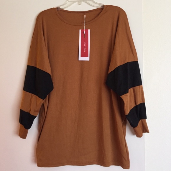 Tops - 🍎📚 BACK TO SCHOOL SALE - Unique top